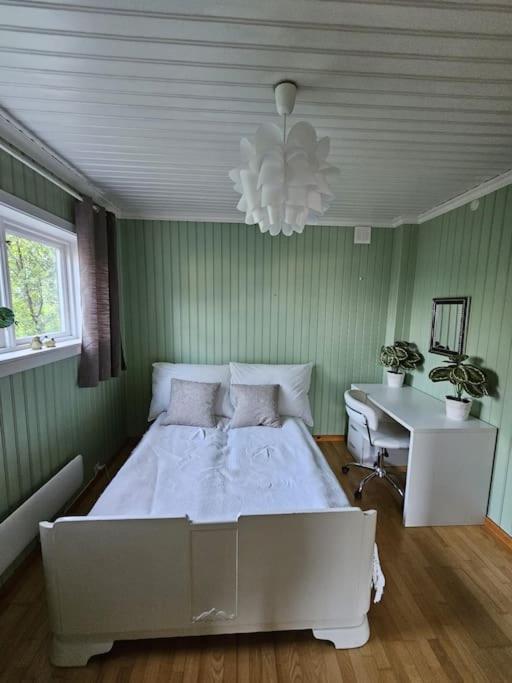 Villa Cozy Family House Tromsø Exterior foto